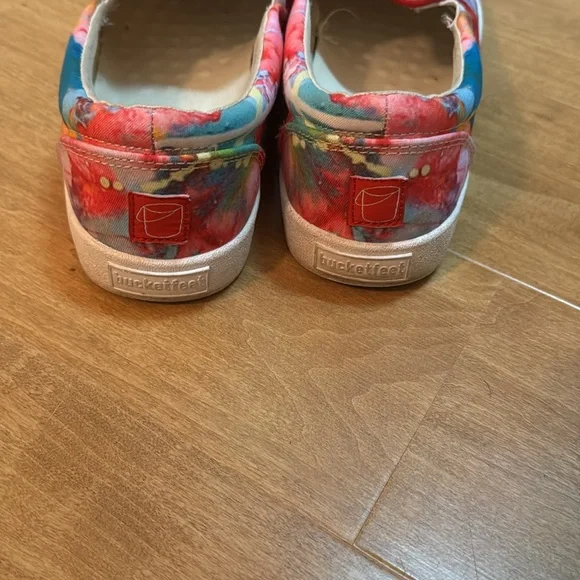 Bucketfeet Slip-on Shoes - Picture 5 of 5